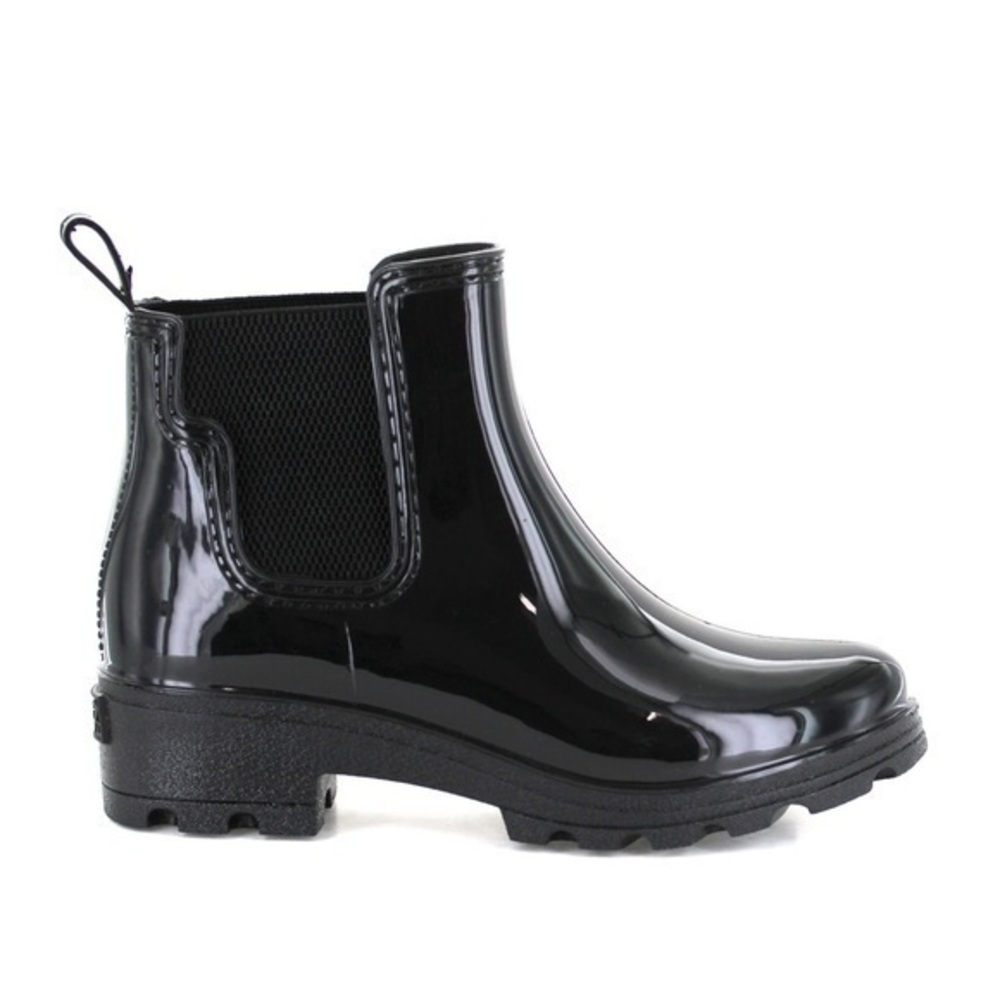 NWT Seven 7 Halifax Chelsea Rain Black Booties Boots